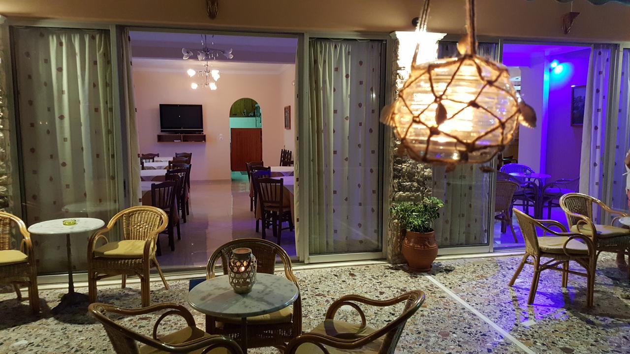 Hermes Agia Marina  エクステリア 写真